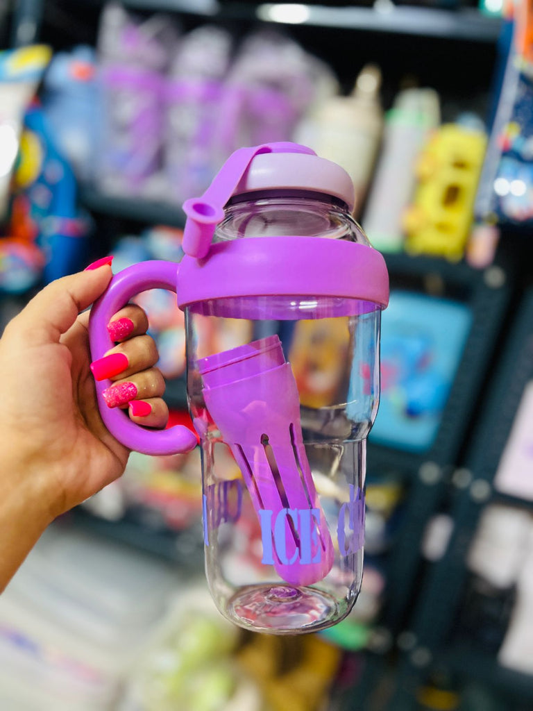 Plastic Sipper
